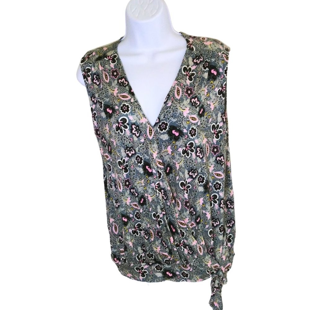 LOFT BLOUSE TOP GRAY SLEEVELESS WITH FLORAL DESIGN
